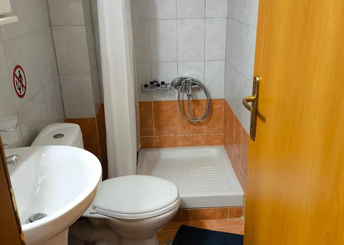 Arion B4 Apartment Larissa